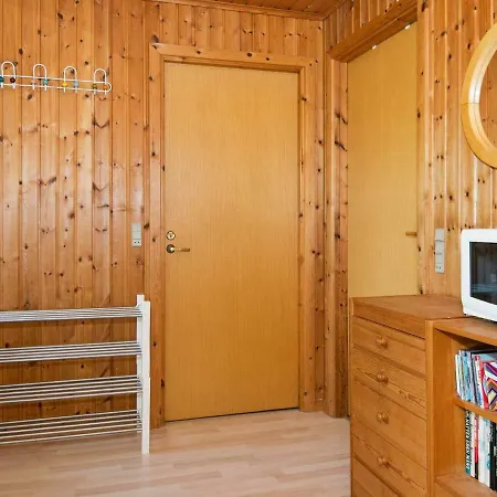 Three-bedroom Holiday In Orsted 4 Semesterbostad *