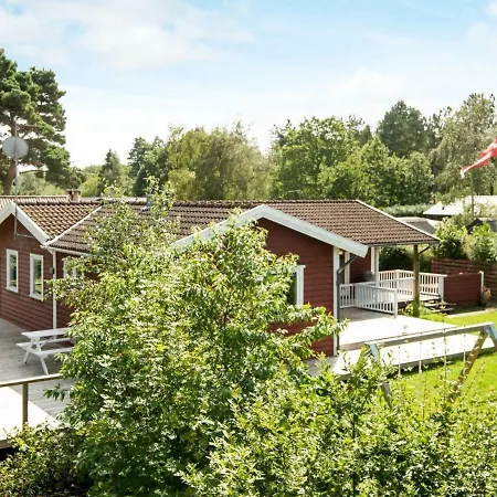 Three-bedroom Holiday In Orsted 4 *